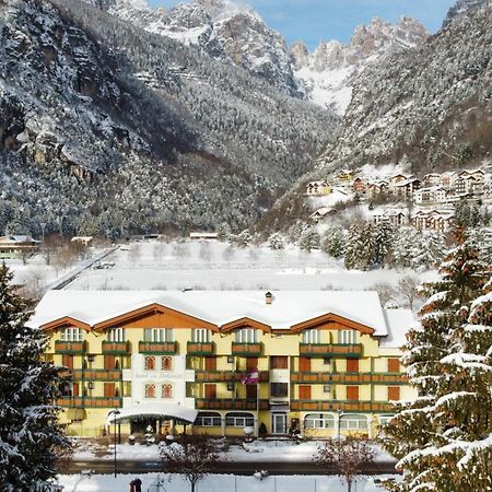 Alledolomiti Boutique Lake Hotel - Adults Friendly Молвена Екстериор снимка