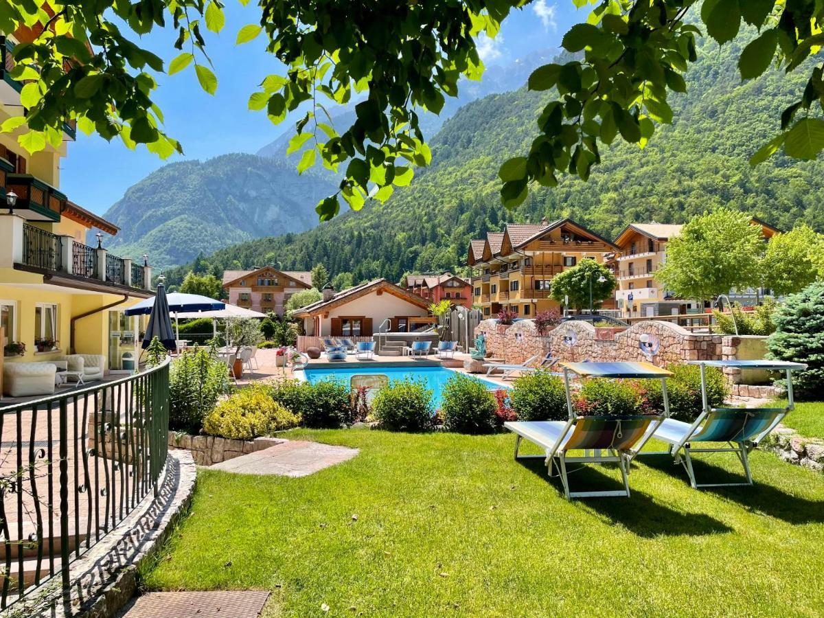 Alledolomiti Boutique Lake Hotel - Adults Friendly Молвена Екстериор снимка