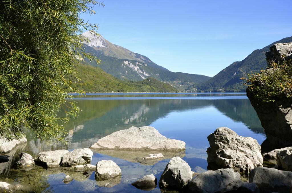 Alledolomiti Boutique Lake Hotel - Adults Friendly Молвена Екстериор снимка
