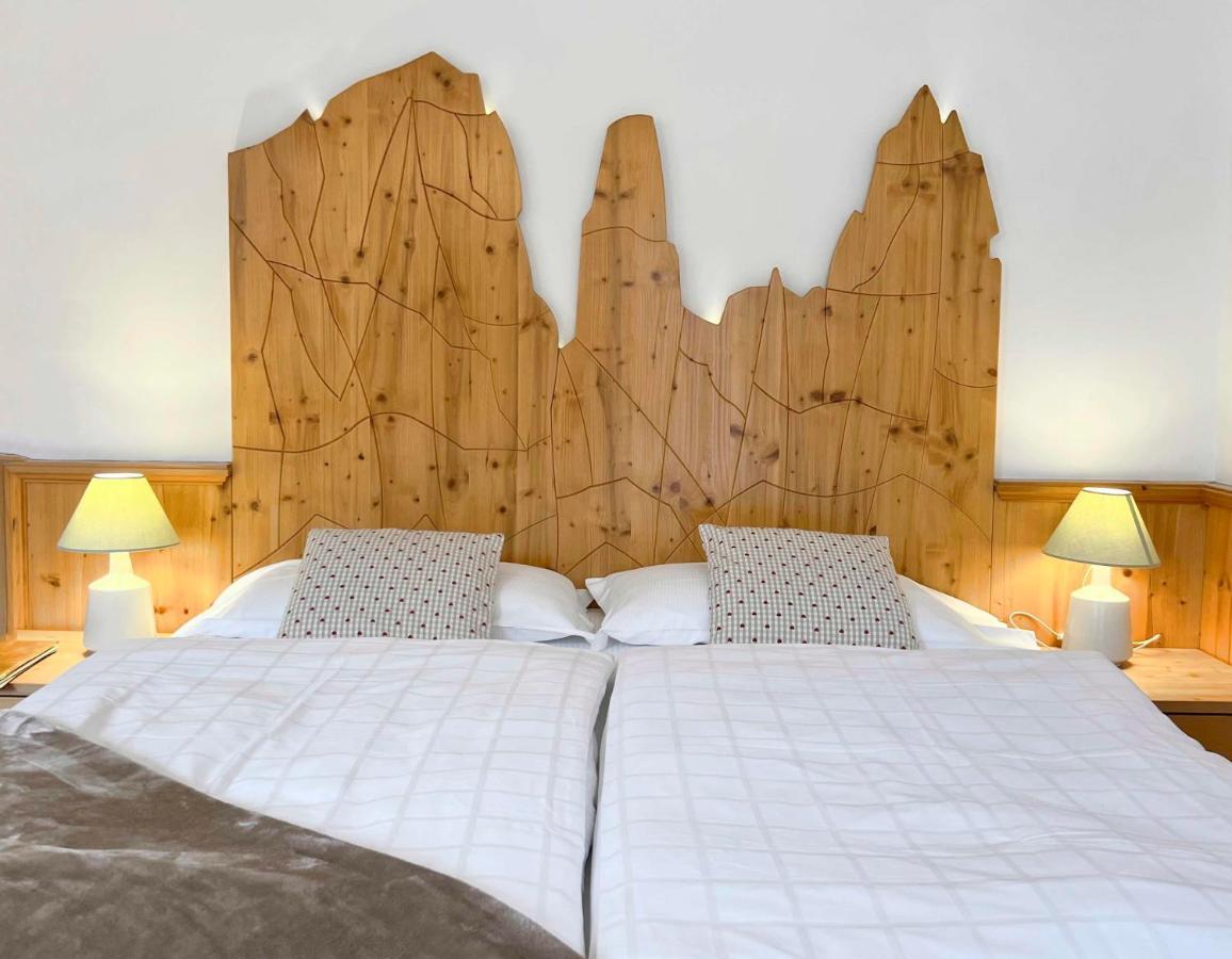 Alledolomiti Boutique Lake Hotel - Adults Friendly Молвена Екстериор снимка