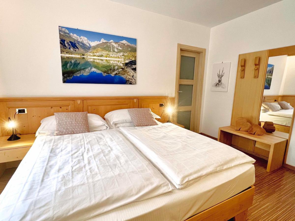 Alledolomiti Boutique Lake Hotel - Adults Friendly Молвена Екстериор снимка