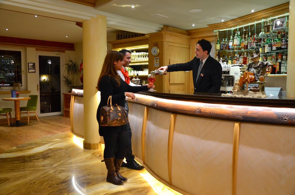 Alledolomiti Boutique Lake Hotel - Adults Friendly Молвена Екстериор снимка